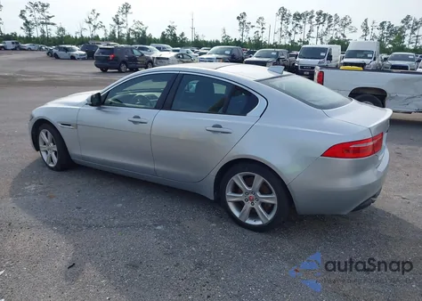 2018 Jaguar Xe 25T Premium from USA, damaged, VIN SAJAD4FX7JCP34771